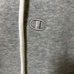 Champion チャンピオン　グレーパーカーの画像