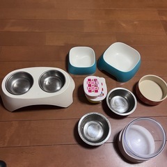 ドッグフード（未開封）、犬グッズ の画像