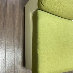 ソファ・オットマンの画像