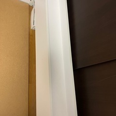 棚付きベッドフレームの画像