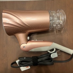 ほぼ未使用　ドライヤーione　の画像