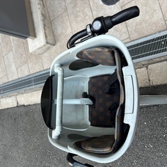 大阪府　子供乗せ　3人　パナソニック　 電動アシスト自転車 チャイルドシート付きの画像