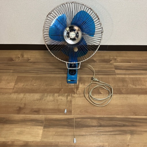 HITACHI 壁掛け扇風機 B-30WH 日立レトロ昭和 (たに) 西焼津の生活家電