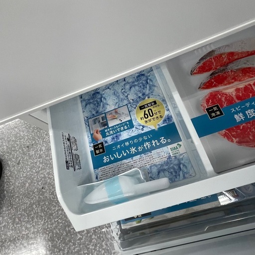 最安値?【アウトレット展示品】2025年購入TOSHIBA冷蔵冷凍庫365L 配達無料！