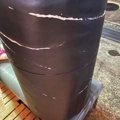 サンドバッグの上だけの画像