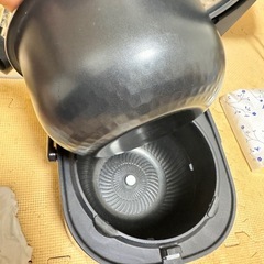 電気炊飯器の画像