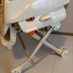【コンビ】ハイローチェアの画像