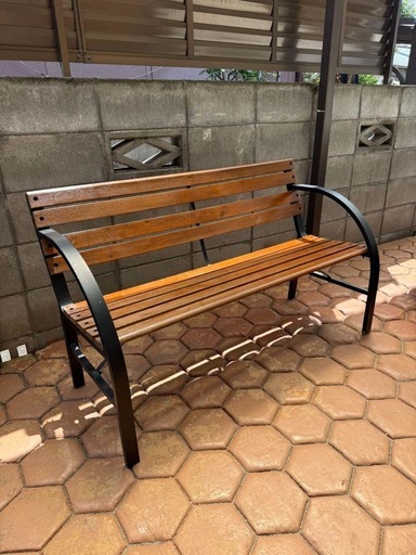 ベンチ