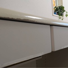 デスクテーブルの画像