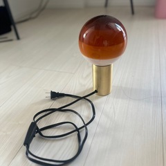 Marset Dipping Light AM テーブルランプ アンバー の画像