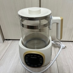 調乳ポット　電気ケトルの画像