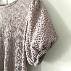 ZARA  パフスリーブ　バルーン袖　カットソー ブラウス　ベージュの画像