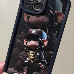 iPhone13ケースの画像