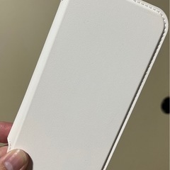 iPhone13ケースの画像