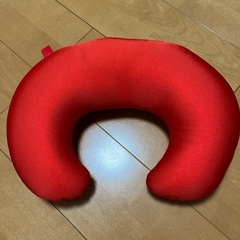 カープ　数量限定品　2way ネックピロー 　クッション の画像