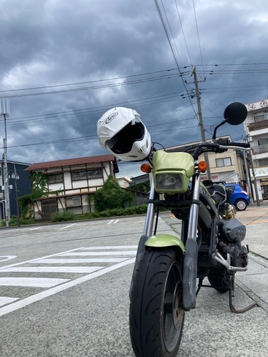 《譲渡完了》スズキ　ストリートマジック50