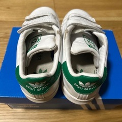 adidas スタンスミス ベルクロ19.0cmの画像