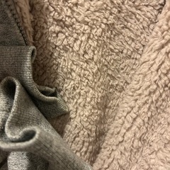 【美品2点セット】UNIQLO ボアパーカー（M）＆パーカー（L）の画像