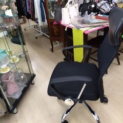 2022年製　定価1万円以上　ハイバックチェア　椅子　イス　パソコンデスク チェア　ハイバックチェアの画像