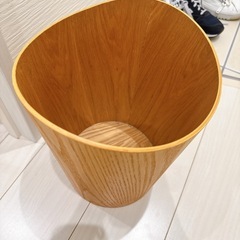 無印良品のゴミ箱の画像