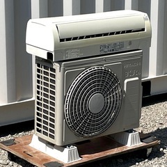 格安 ! !◇日立 エアコン 6畳用 2016年製 単相100V RAS-A22E 高圧洗浄済み ! 取付け可！保証付き ! !の画像