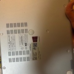 NEC Lavie ノートPC シルバー コンパクトの画像