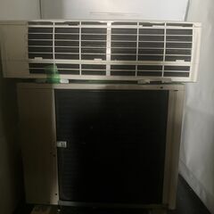 【シャープ ルームエアコン AY-P22DM / 2022年製】の画像
