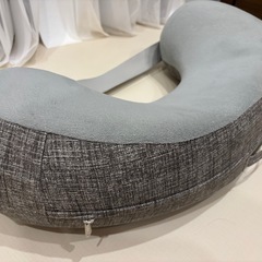 エルゴ 授乳クッション の画像