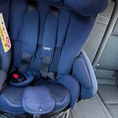 Aprica Deaturn チャイルドシート　土曜日までに引き取りが可能な方　１３０００円まで値引きします！の画像