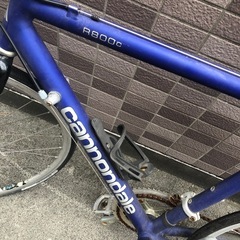 キャノンデールアルミロードバイクの画像