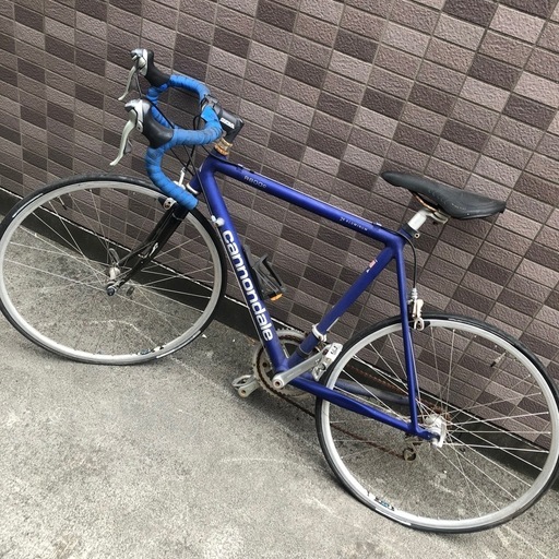 キャノンデールアルミロードバイク