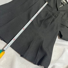 11号 パリスガーデン★スーツ 美品ですの画像