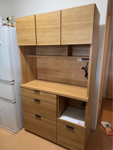 食器棚（キッチンボード）