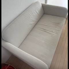 【無料】IKEA2人がけソファ
の画像