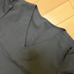黒　新品　Ｖネックワンピース　X L　の画像