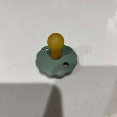 FRIGG おしゃぶりの画像
