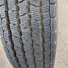 【取引完了】ハイエースバン　スタッドレスタイヤ　ヨコハマ　アイスガード　195 80 R15 4本セット　ホイールの画像