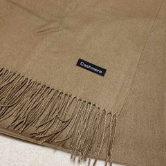 超美品‼️カシミヤ風ベージュ ストール フリンジ付きの画像