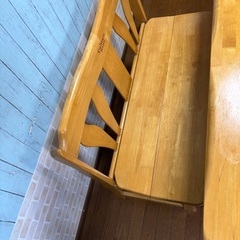 無料　ダイニングセットの画像