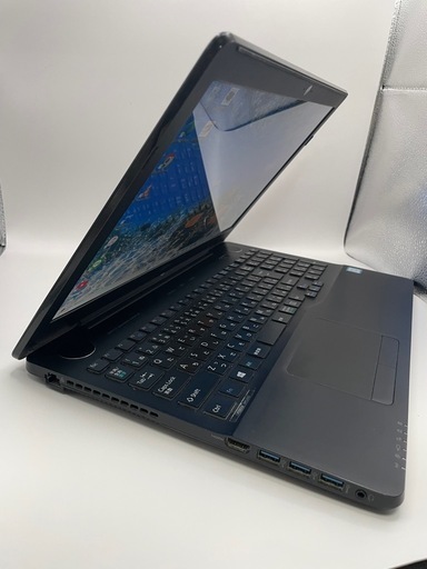 ◎10月1日までの購入特典有り◎ノートパソコン/i7/16GB/SSD512GB/Office/FUJITSU