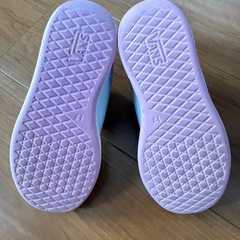 子供靴の画像