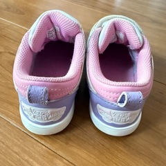 子供靴の画像