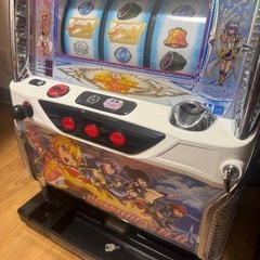 パチスロの「初代コードギアス」と「ウィッチマスター」の実機のセットの画像