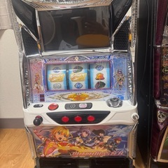 パチスロの「初代コードギアス」と「ウィッチマスター」の実機のセットの画像