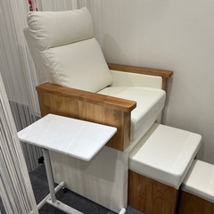 9月20日まで！Foot High Chair KING 3点セットの画像