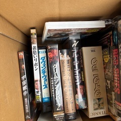 DVD大量　ビデオも引き取り可能な方連絡下さいの画像