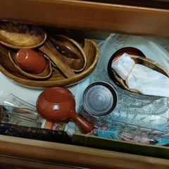 ❣️食器& 食器棚❣️差し上げますの画像