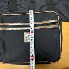 セカンドバッグ　　旅行バッグの画像