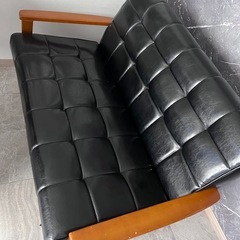 ソファー
の画像