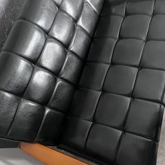 ソファー
の画像